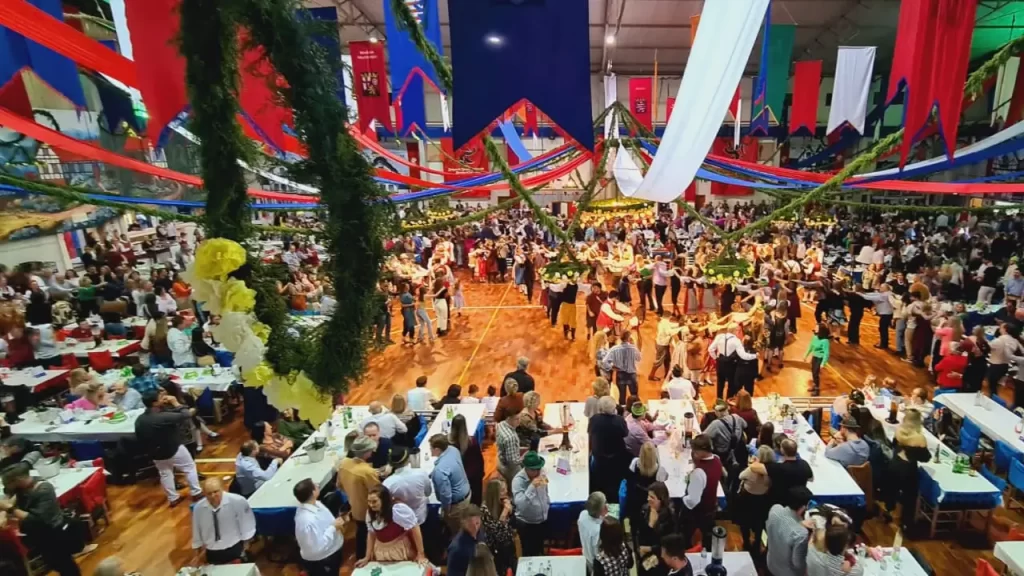 Festival do Chucrute: Experiências Que Idosos Não Podem Perder em Estrela